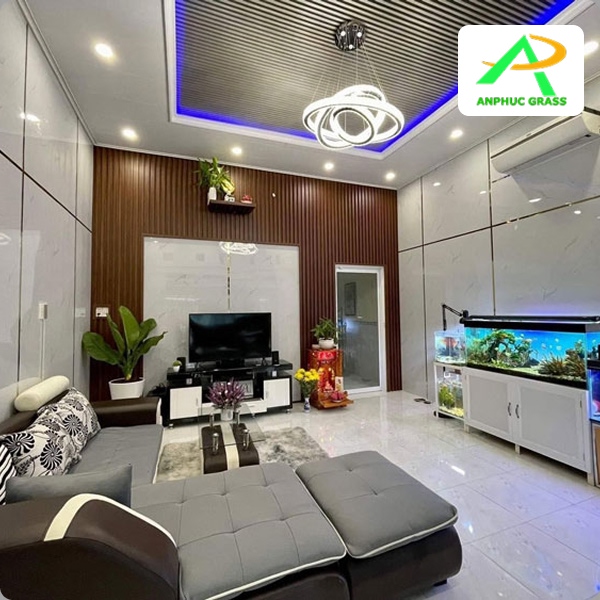 ốp phòng khách bằng tấm PVC