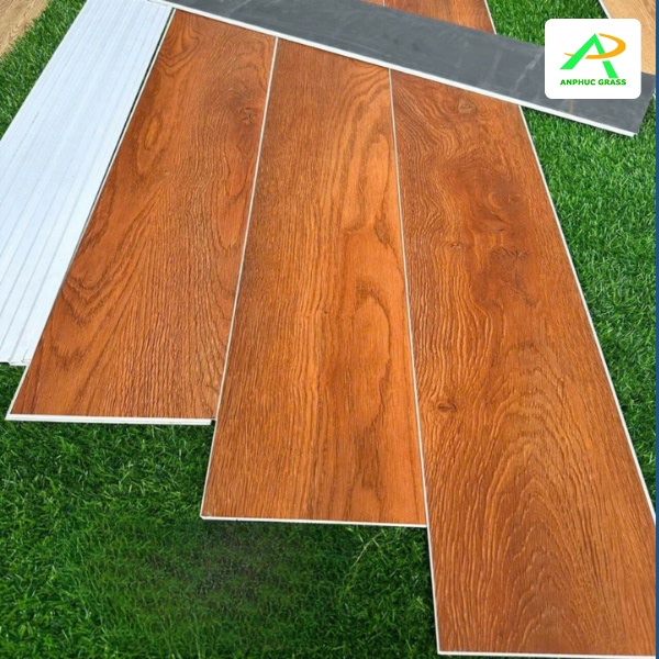 sản nhựa giả gỗ giá rẻ hcm 