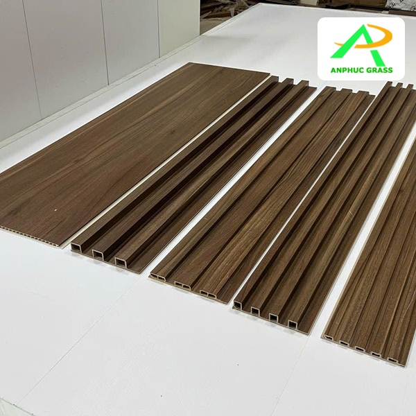  tấm ốp lam sóng nhựa 