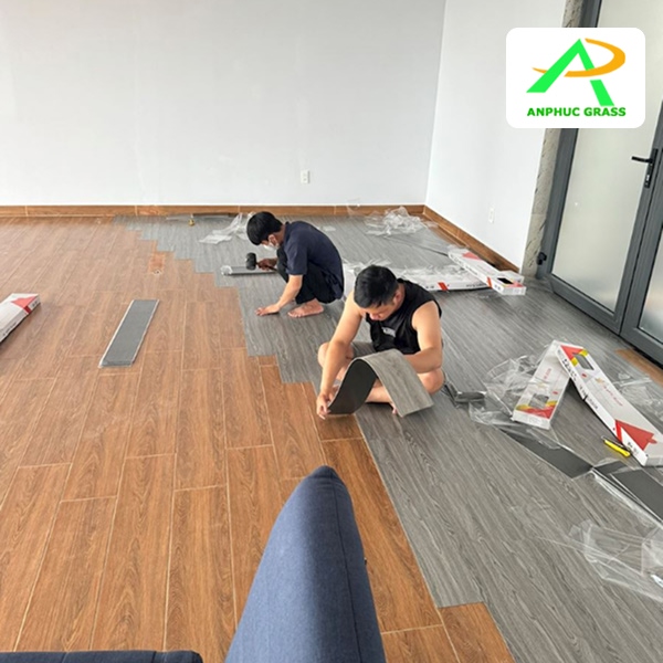 sàn nhựa giả gỗ chịu lực