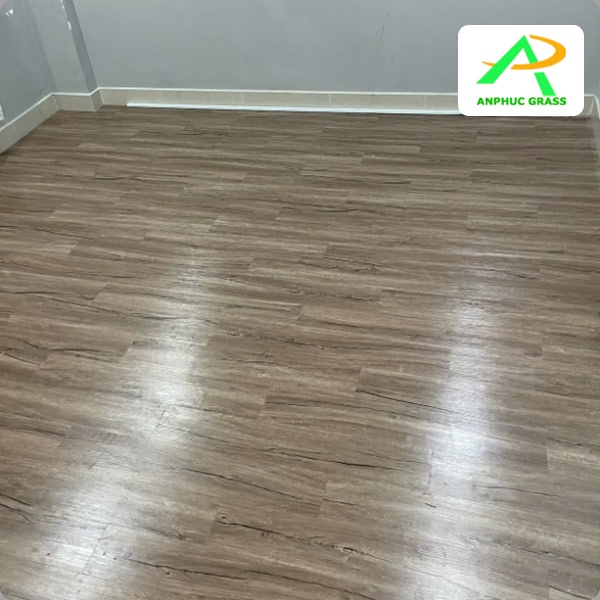 sàn nhựa chống trơn cho phòng tắm